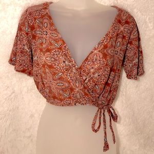 3/$30 boho cropped low cut wrap top
